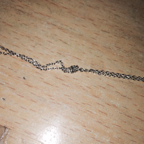 项链又打结 有没有什么小窍门可以帮帮我呜呜