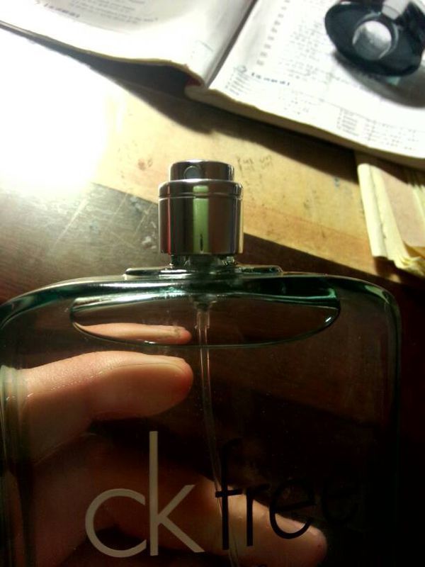 小钢珠导致堵塞喷不出香水怎么办_360问答