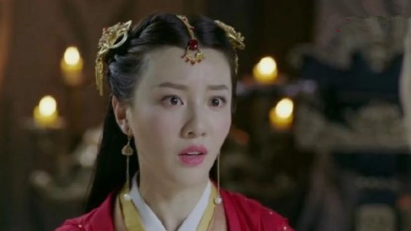 《扶摇》凤净梵得知父皇将璇玑国交给扶摇大怒