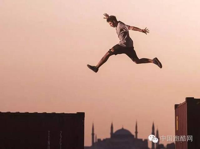 跑酷高手极限跑酷_跑酷是什么意思_跑酷是什么意思