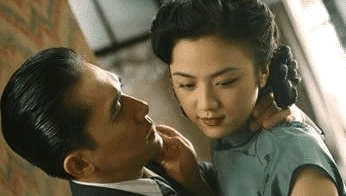 梁朝伟当年“假戏真做”了?导演喊停都没用,汤唯:还演了好几遍 t01f608f07fb78c6bd7.jpg?size=346x196