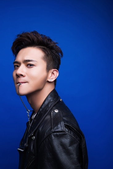 央视热播建军90周年献礼剧《热血军旗》,孙看