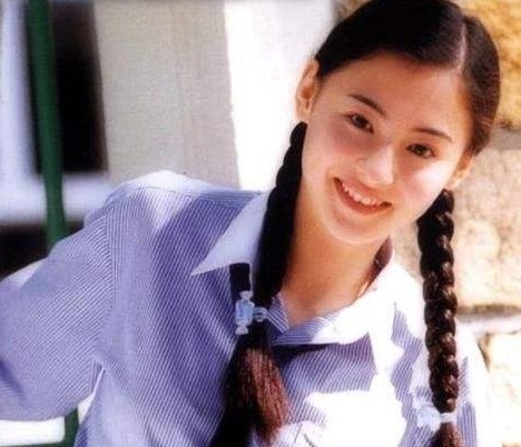 张柏芝晒12岁照片,网友夸赞声不断:这是什么仙