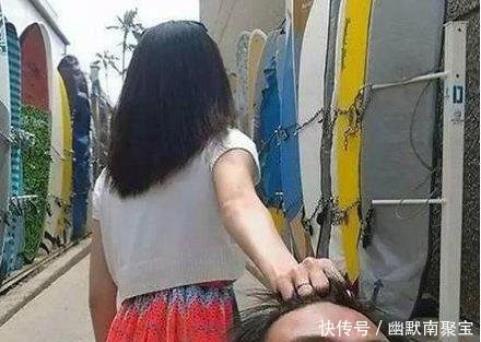 斌挖搞笑段子 不, 是在她明年的生物课上