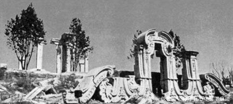 为什么火烧圆明园 t01f77ed401a7e3eaa3.jpg