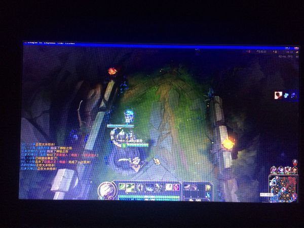 我想知道为什么我电脑的这个英雄联盟怎么就变