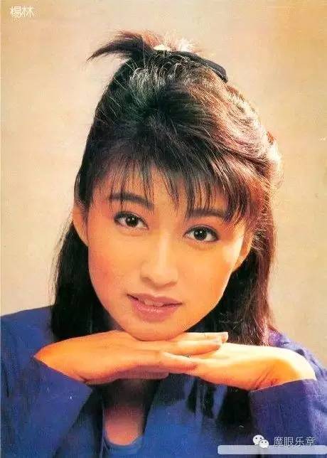 80年代杨林是台湾一代玉女歌星 《尼罗河女儿》有高架桥上的车流,入夜