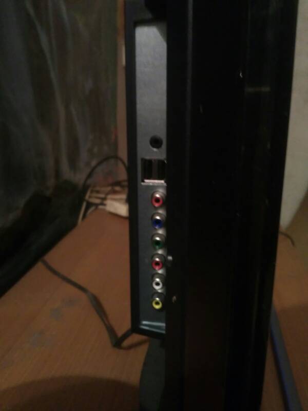 康佳电视,怎么把内存卡里的电影通过电视播放