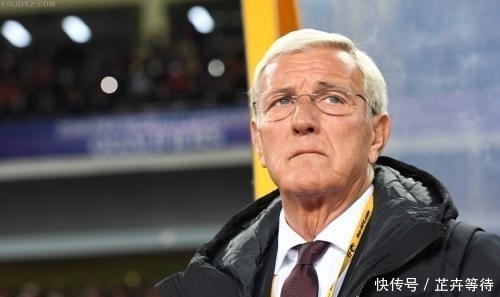 国足最强中场来袭!后防隐患却惹人担忧,头重脚