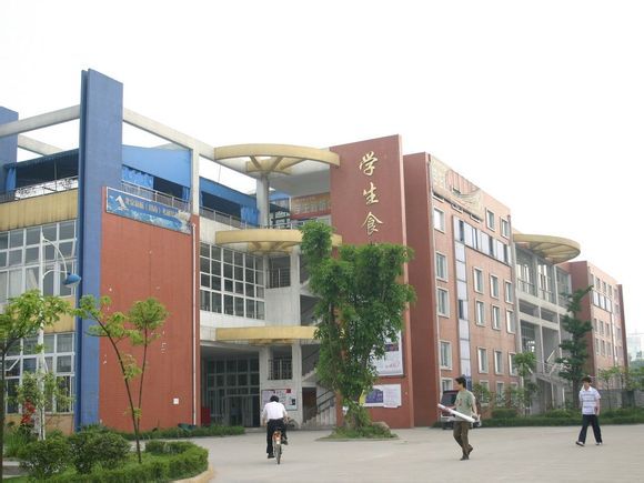 四川理工学院排名