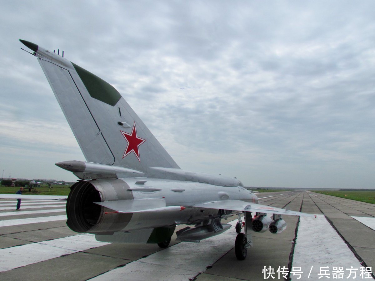 俄把米格21恢复送入博物馆,同种型号我们仍有