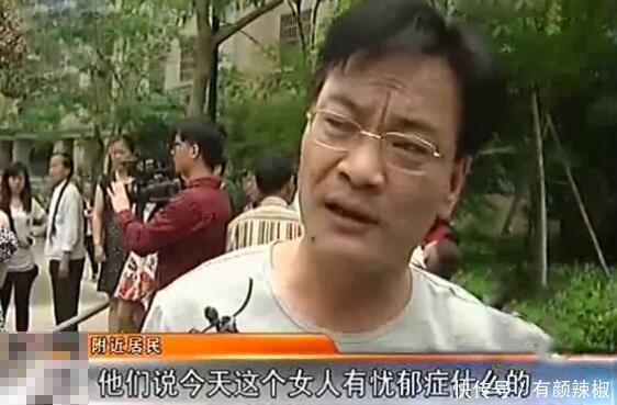 14岁男孩在家睡觉被砍死 父亲痛不欲生 继母被