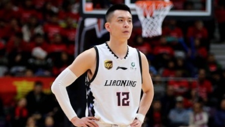 辽宁主场为杨鸣退役球衣！盘点CBA高颜值球员