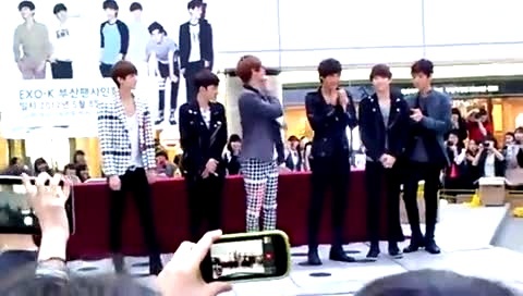 EXO EXO-K 釜山签售会 饭拍版 12/05/08-EXO-K