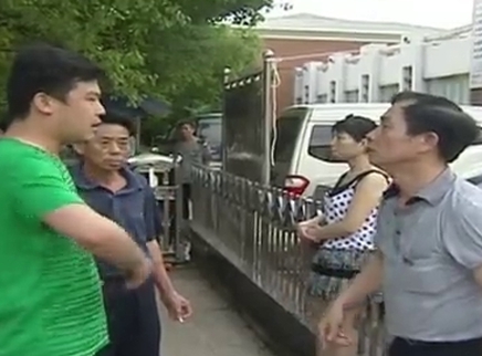 寻情记 年近五旬陷入悲哀三角恋