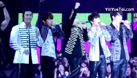 2PM 2pm中文谢幕 2012成人礼盛典 饭拍版 12/05/02-2PM