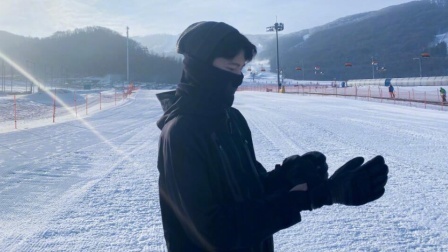 体育show 杨洋滑雪安排上了