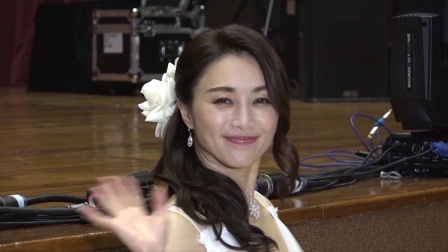 土豆娱乐快报 2018 1月 酒井法子隔18年香港开唱 粉丝热情支持 180121