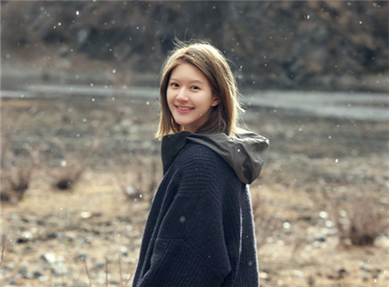 直拍Vlog：赵露思做铁锅炖鸡