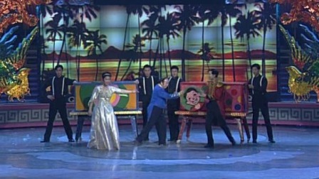 上海三菱腾龙魔术团《换人》，考验眼神的时刻到了！