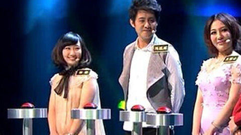 王牌谍中谍 高智商男对抗伪装女王
