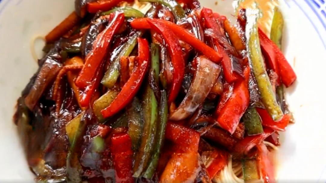 人气美食 共康东路鳝丝面 虾仁春卷