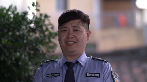 内涵神评论 孕妇生产时会放屁？尴尬了！