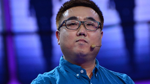 我们约会吧 萌宅男为爱人服药自杀
