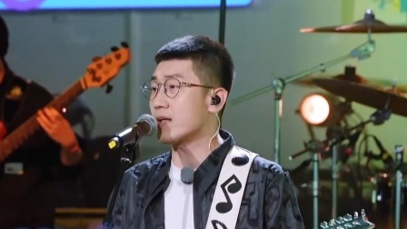 共赴青春旅程，吴克群策划“我们约好不长大”主题演出