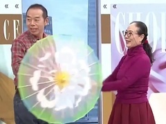选择2019 66岁女嘉宾多才多艺 现场展示精彩舞蹈