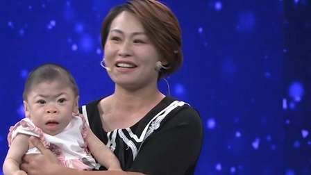 幸福来敲门【天津卫视】 先天身材矮小 性格外向没烦恼