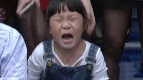 男生女生向前冲 第九季 女儿怕妈妈掉水边哭边加油