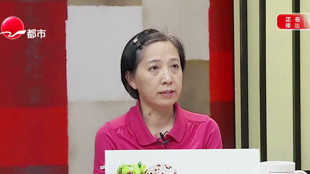 母亲出钱给儿子买房 为何两人还有心结？