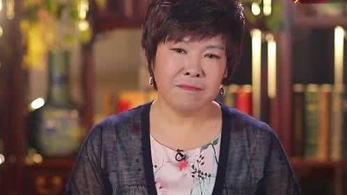 念念不忘 养活一团春意思 撑起两根穷骨头