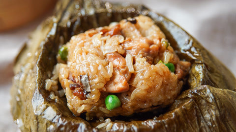 日食记 鲜香弹牙的荷香糯米鸡