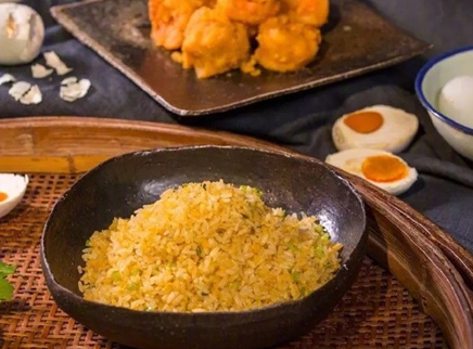 美食台 咸蛋黄两吃 不可错过的家常小菜