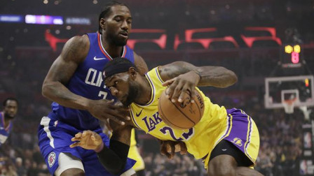 NBA流言收割机 卡哇伊30+6詹眉合砍43分，湖人揭幕战不敌快船