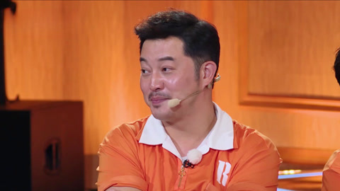 奔跑吧第4季 粉丝悠享版 加长 蔡徐坤车内教学《情人》王嘉尔找线索一脸懵