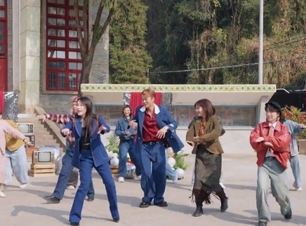 加时营业：吴克群张韶涵斗舞