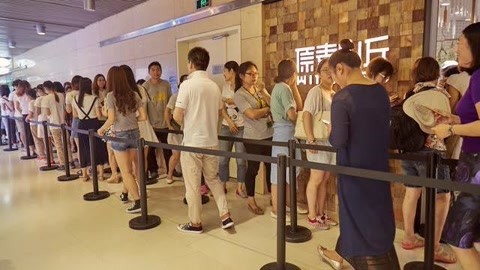 高臻臻的脑细胞 房东骗局：开店陷阱大揭秘