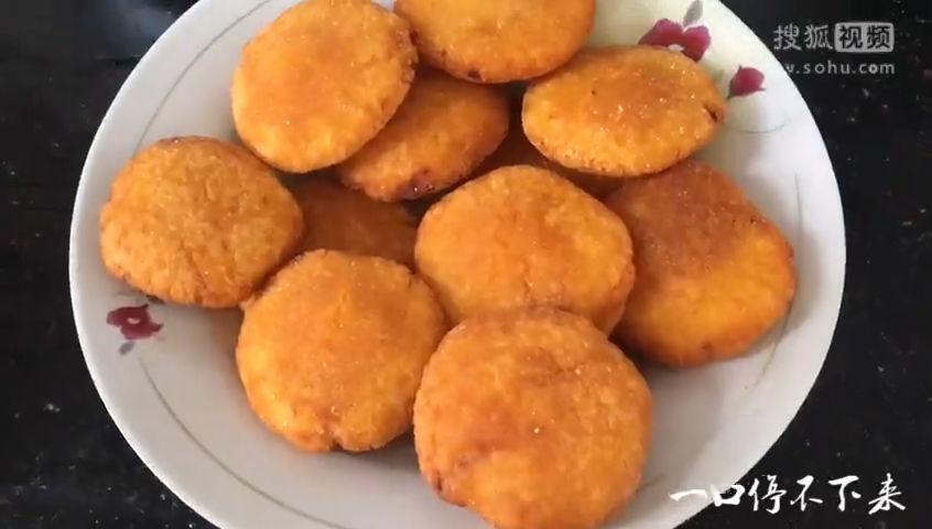 美&middot;食 南瓜饼超简单的家常做法，这样做香甜软糯一口一个，三分钟教会你