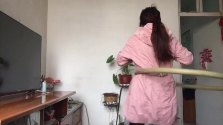 漂亮徒弟悠呼啦圈