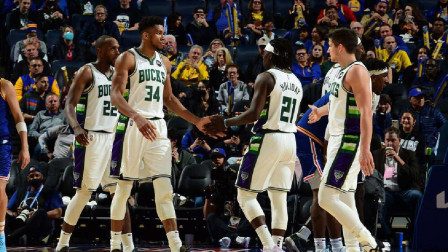 2021-2022赛季NBA集锦 NBA-克莱38+6+5 字母哥31+8 勇士终结雄鹿6连胜