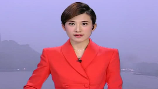 1818黄金眼 做完整形鼻子疼  “长红”说“蛮漂亮”