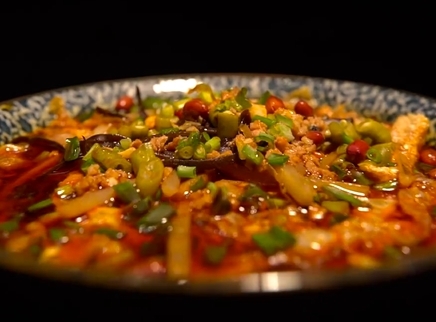 觅食迹 “我因为一碗螺蛳粉被开除了”