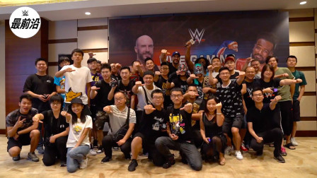 WWE在中国 WWE最前沿的美女主播Nina发现了一对夫妻铁粉
