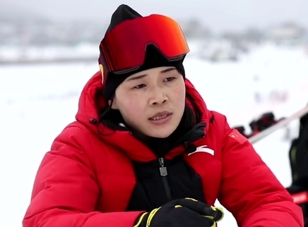 新闻当事人 2022 尉迎丽·我在高山滑雪队做医生