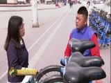 中国财经报道 《中国财经报道》 20170506 共享单车多了 路在哪儿？