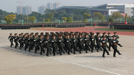 不同学历进入军校其军官级别有哪些区别？专科毕业授予少尉军