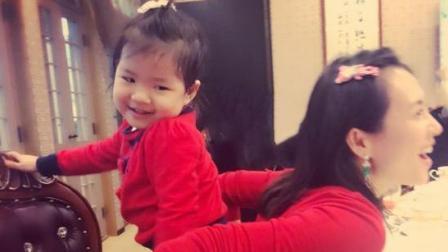 土豆娱乐快报 2018 2月 章子怡与女儿穿亲子装 醒宝可爱爆表